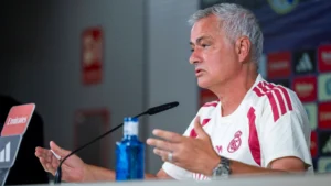 Mou mediocampo