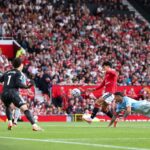 La Premier League admite el grave error del VAR que decidió el derbi de Manchester