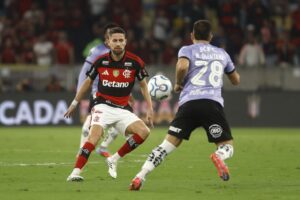 1-1. De Arrascaeta evita un Maracanazo y Flamengo se medirá a Estudiantes en semifinales