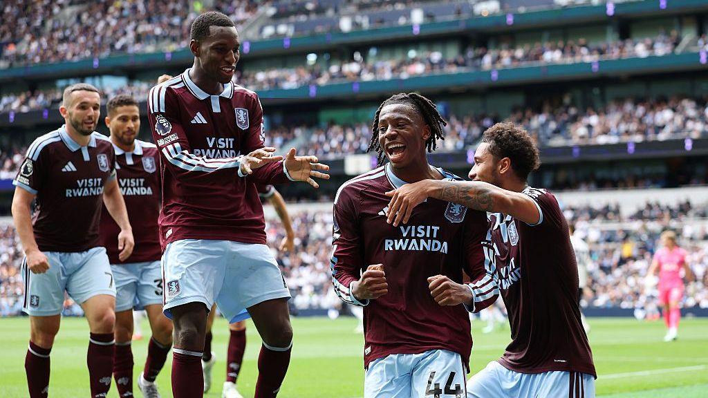 Spurs Villa